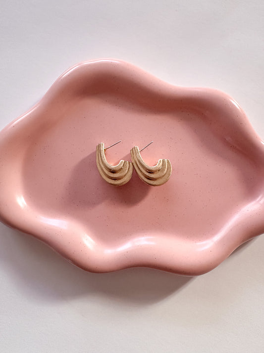 Vada Arch Statement Earrings