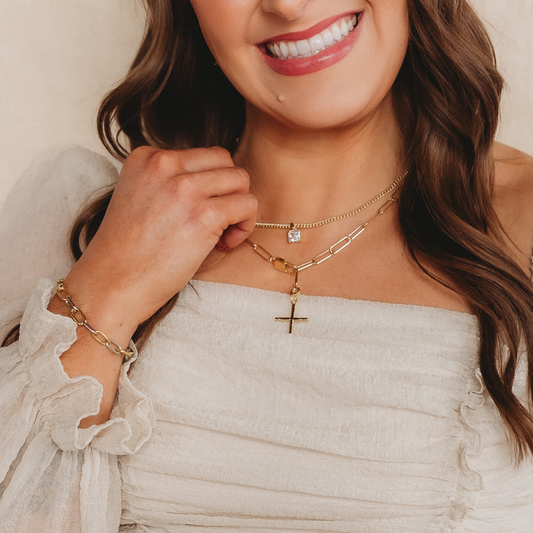 Moment of Clarity Pendant Necklace