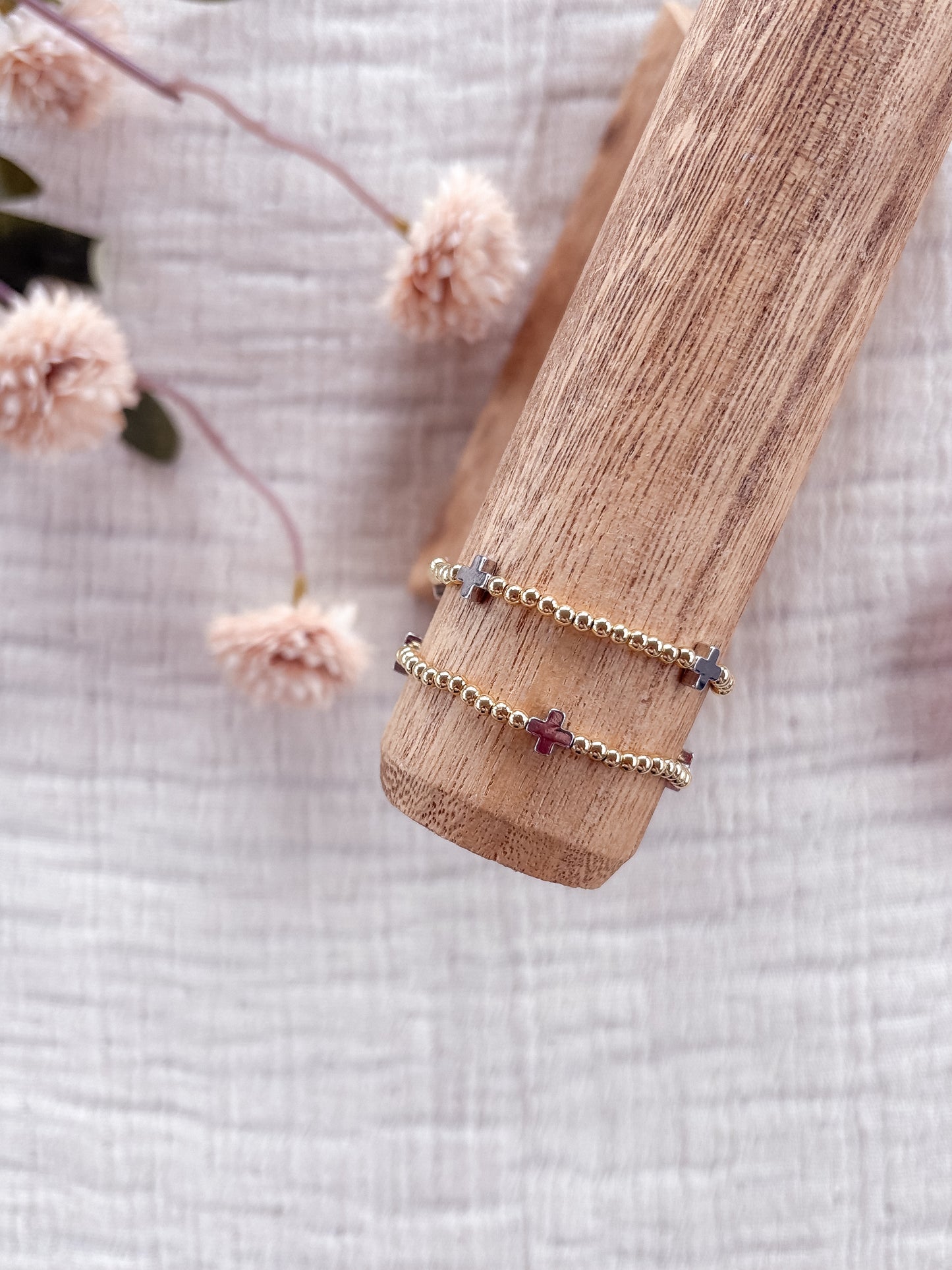 Set Free Cross Bracelet