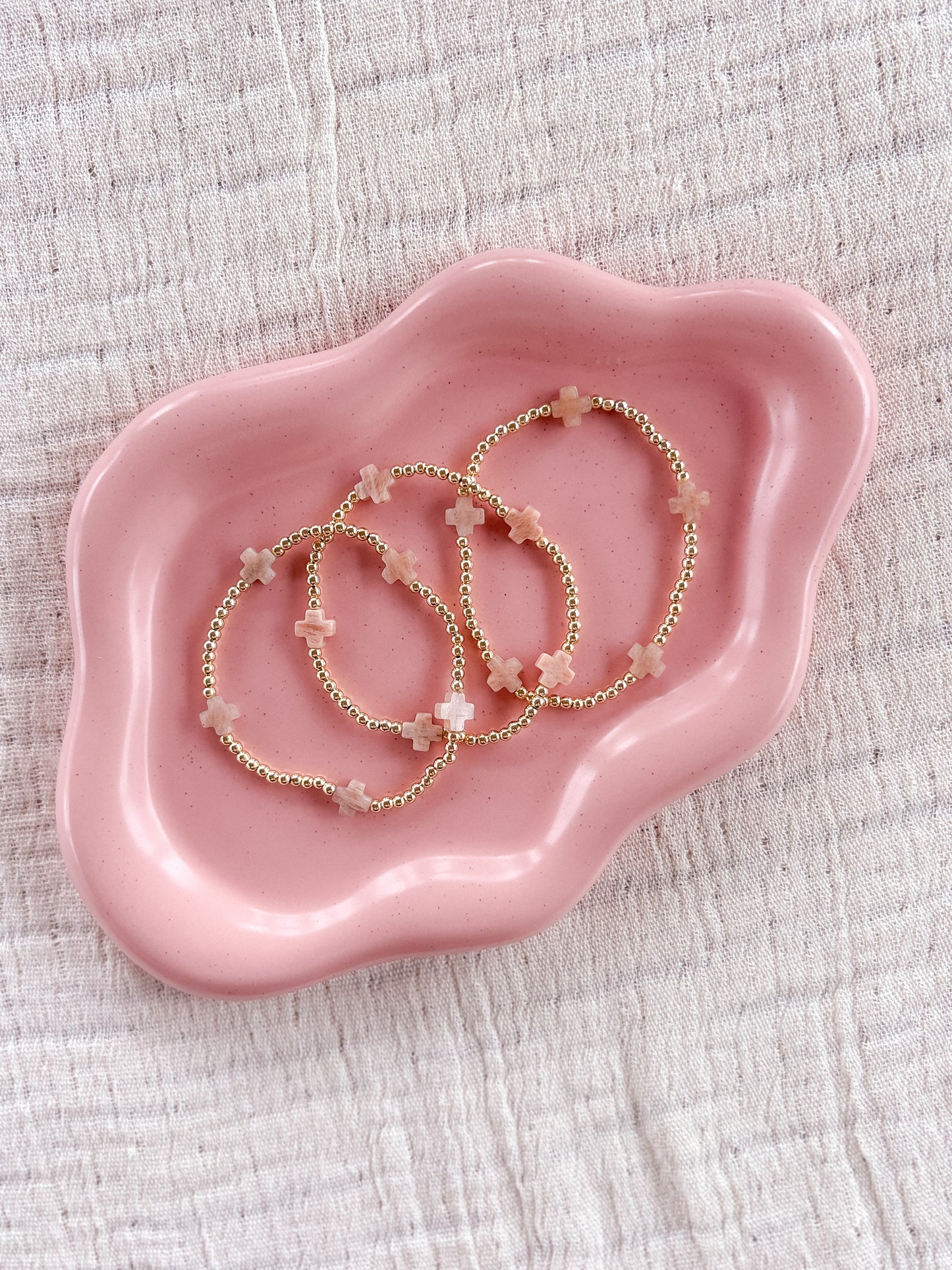 Set Free Cross Bracelet