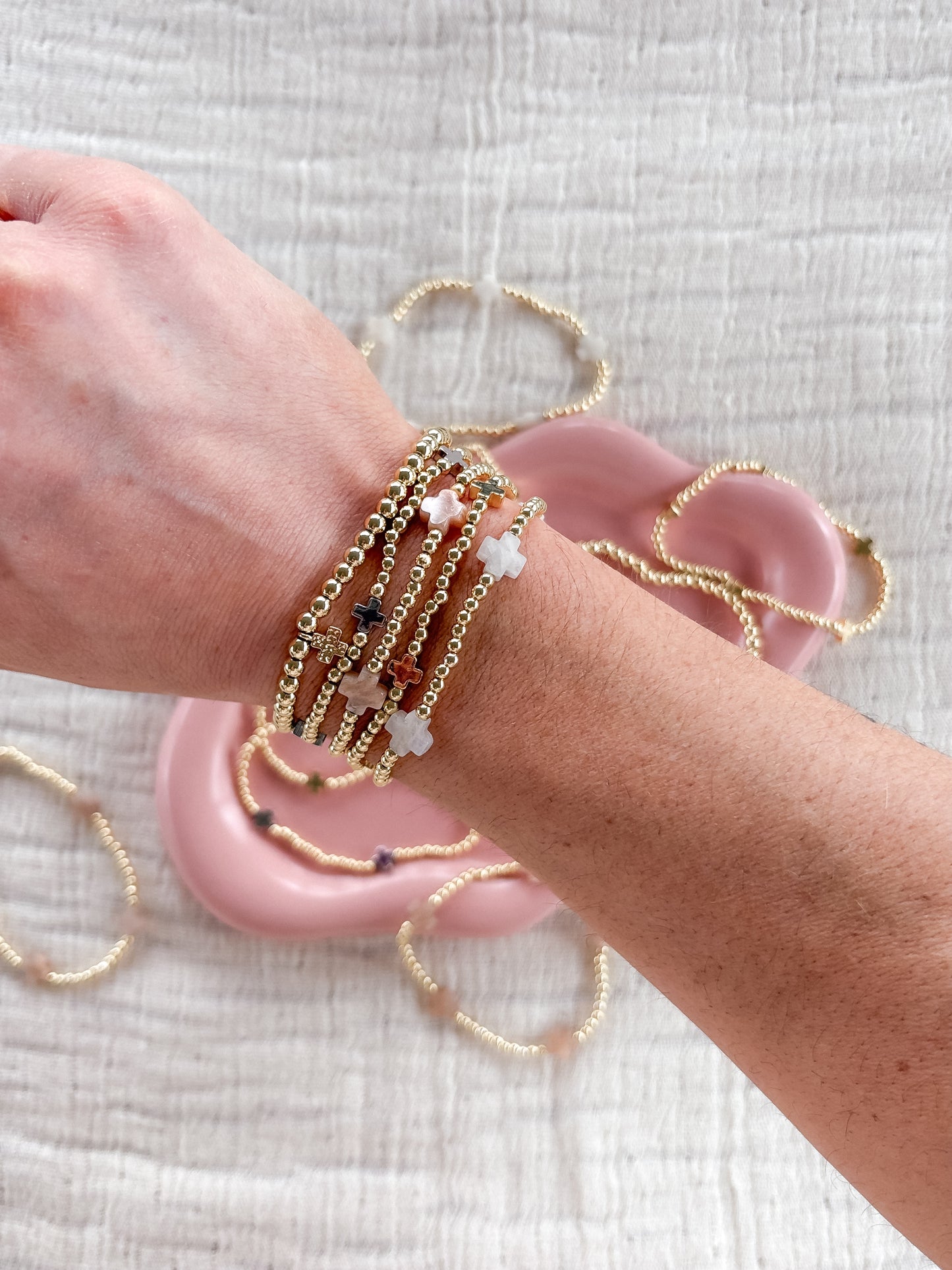 Set Free Cross Bracelet