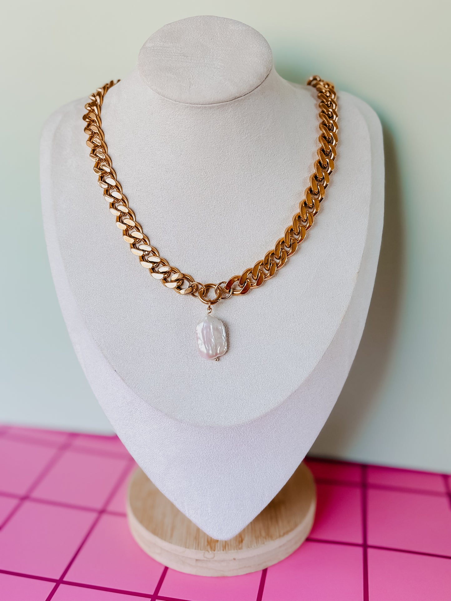 Meet Me at Sunset Necklace