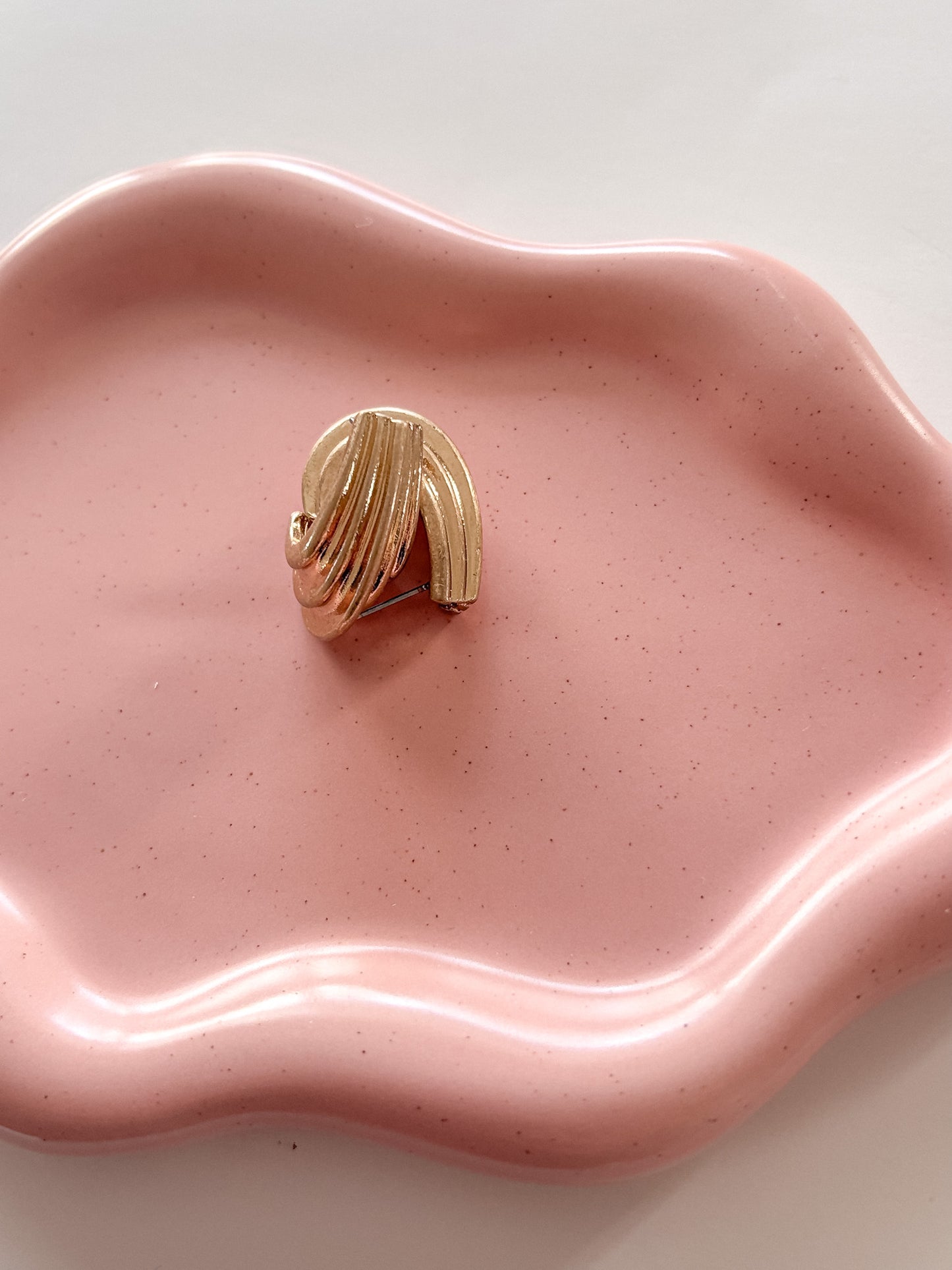 Vada Arch Statement Earrings