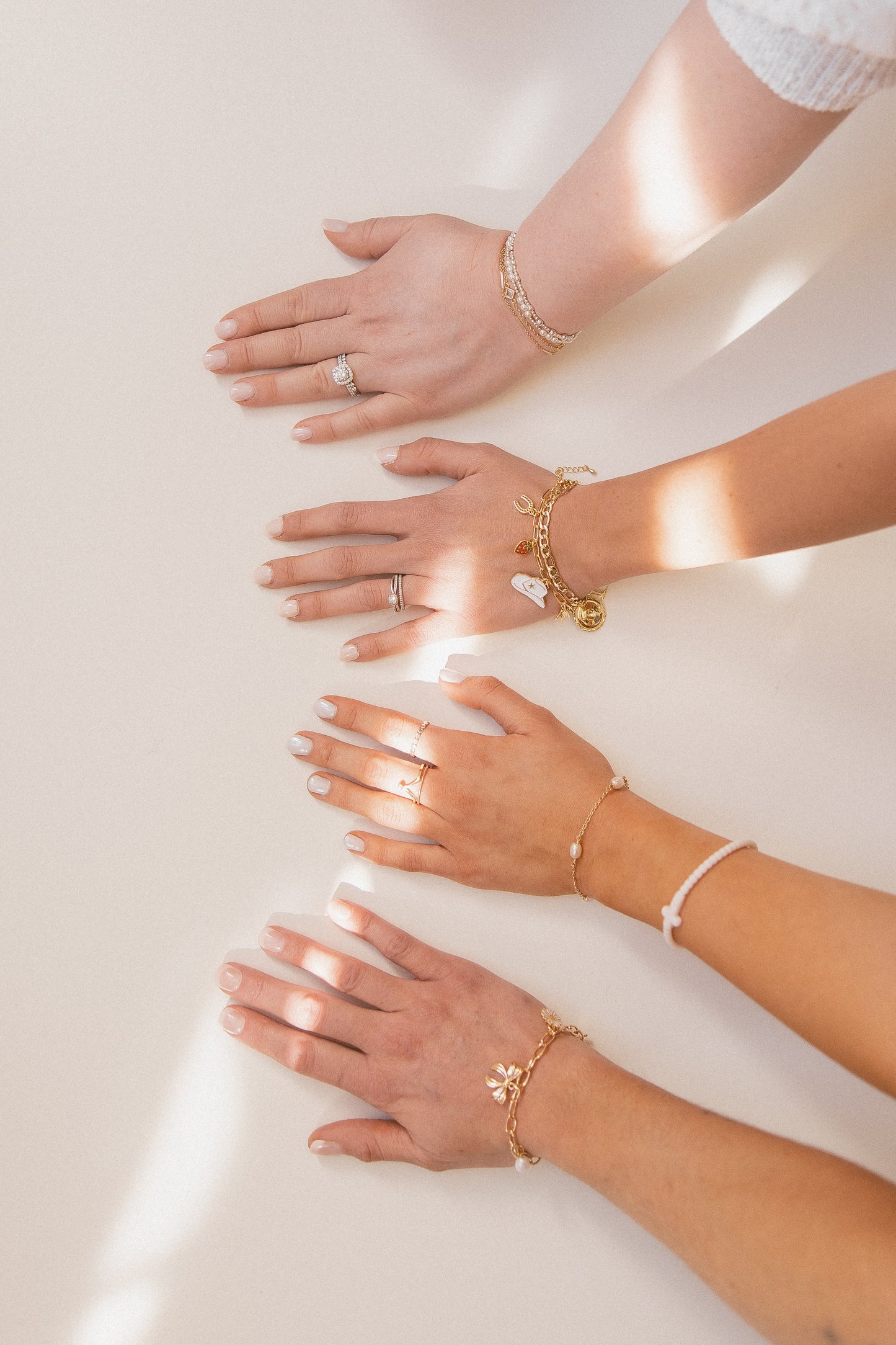 CREATE YOUR OWN - THICK PAPERCLIP CHARM BRACELET